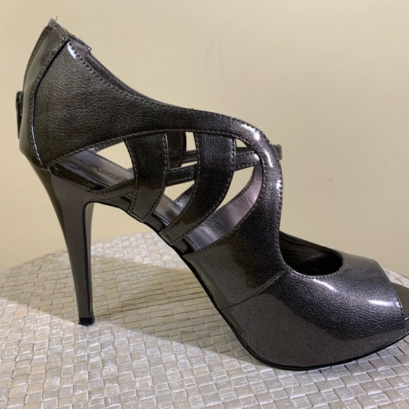 Carlos Santana women’s open toes pump - Picture 6 of 9